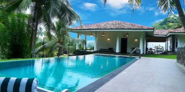 Home-swimming-pool